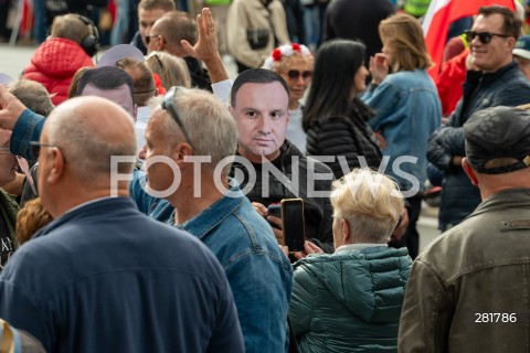  01.10.2023 WARSZAWA<br />
MARSZ MILIONA SERC<br />
N/Z UCZESTNICY MARSZU<br />
FOT. MARCIN BANASZKIEWICZ/FOTONEWS  