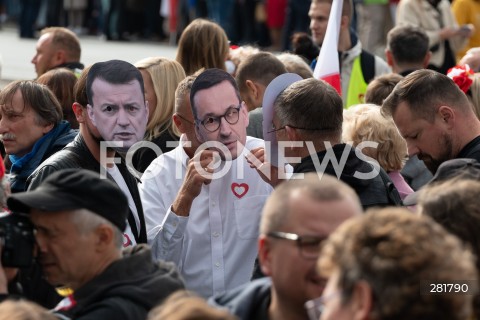  01.10.2023 WARSZAWA<br />
MARSZ MILIONA SERC<br />
N/Z UCZESTNICY MARSZU<br />
FOT. MARCIN BANASZKIEWICZ/FOTONEWS  