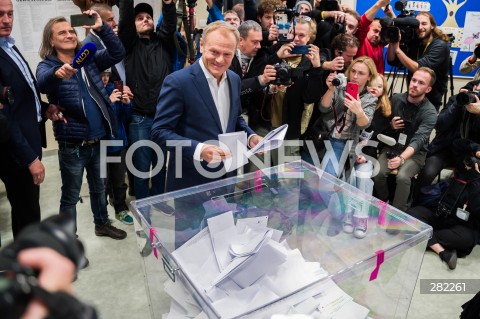  15.10.2023 WARSZAWA<br />
WYBORY PARLAMENTARNE 2023<br />
N/Z DONALD TUSK<br />
 