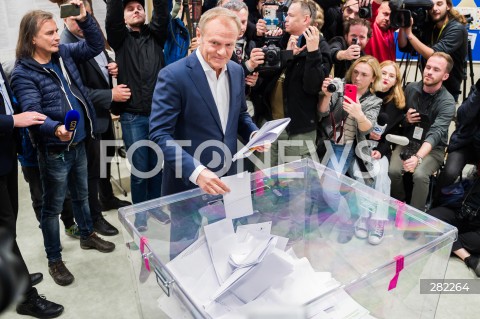  15.10.2023 WARSZAWA<br />
WYBORY PARLAMENTARNE 2023<br />
N/Z DONALD TUSK<br />
 