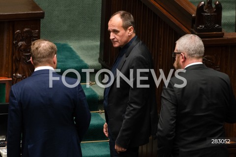  28.11.2023 WARSZAWA SEJM <br />
POSIEDZENIE SEJMU <br />
N/Z JACEK OZDOBA PAWEL KUKIZ GRZEGORZ BRAUN<br />
FOT. MARCIN BANASZKIEWICZ/FOTONEWS 