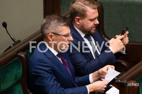  28.11.2023 WARSZAWA SEJM <br />
POSIEDZENIE SEJMU <br />
N/Z MARCIN WARCHOL JACEK OZDOBA<br />
FOT. MARCIN BANASZKIEWICZ/FOTONEWS 