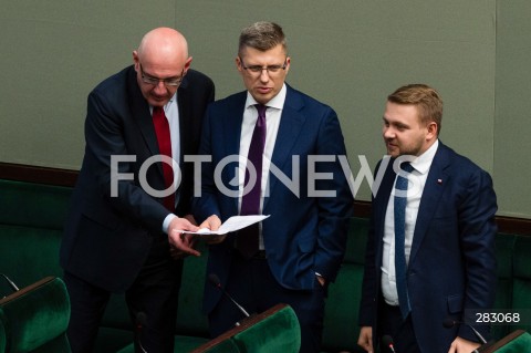  28.11.2023 WARSZAWA SEJM <br />
POSIEDZENIE SEJMU <br />
N/Z MICHAL OSTROWSKI MARCIN WARCHOL JACEK OZDOBA<br />
FOT. MARCIN BANASZKIEWICZ/FOTONEWS 