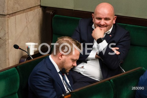  28.11.2023 WARSZAWA SEJM <br />
POSIEDZENIE SEJMU <br />
N/Z JACEK OZDOBA MARIUSZ GOSEK<br />
FOT. MARCIN BANASZKIEWICZ/FOTONEWS 