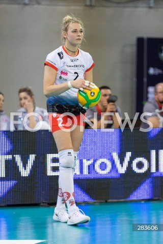  05.12.2023 LODZ <br />
CEV WOMENS CHAMPIONS LEAGUE<br />
LKS COMMERCECON LODZ - SC PROMETEY DNIPRO <br />
N/Z ALEKSANDRA DUDEK SYLWETKA<br />
 