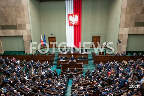  11.12.2023 WARSZAWA SEJM <br />
POSZIEDZENIE SEJMU<br />
WYBOR PREZESA RADY MINISTROW<br />
N/Z SEJM SALA POSIEDZEN SEJMU WIDOK VIEW POSLOWIE <br />
FOT. MARCIN BANASZKIEWICZ/FOTONEWS  