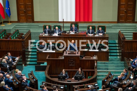  11.12.2023 WARSZAWA SEJM <br />
POSZIEDZENIE SEJMU<br />
WYBOR PREZESA RADY MINISTROW<br />
N/Z SEJM SALA POSIEDZEN SEJMU WIDOK VIEW POSLOWIE <br />
FOT. MARCIN BANASZKIEWICZ/FOTONEWS  