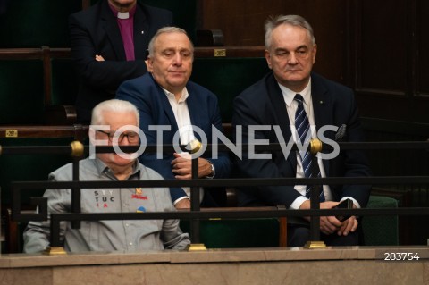  11.12.2023 WARSZAWA SEJM <br />
POSZIEDZENIE SEJMU<br />
WYBOR PREZESA RADY MINISTROW<br />
N/Z LECH WALESA GRZEGORZ SCHETYNA WALDEMAR PAWLAK<br />
FOT. MARCIN BANASZKIEWICZ/FOTONEWS  