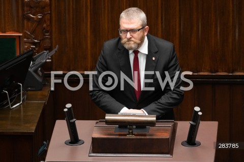  11.12.2023 WARSZAWA SEJM <br />
POSZIEDZENIE SEJMU<br />
WYBOR PREZESA RADY MINISTROW<br />
N/Z GRZEGORZ BRAUN<br />
FOT. MARCIN BANASZKIEWICZ/FOTONEWS  