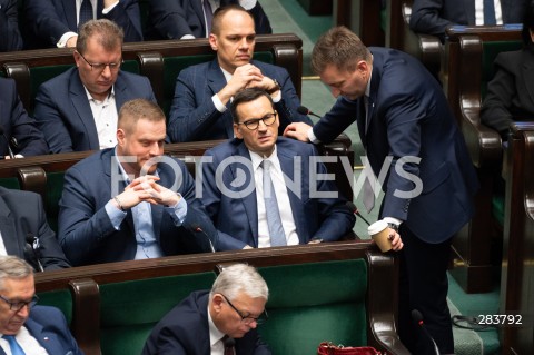  11.12.2023 WARSZAWA SEJM <br />
POSZIEDZENIE SEJMU<br />
WYBOR PREZESA RADY MINISTROW<br />
N/Z JANUSZ CIESZYNSKI MATEUSZ MORAWIECKI LUKASZ SCHREIBER<br />
FOT. MARCIN BANASZKIEWICZ/FOTONEWS  