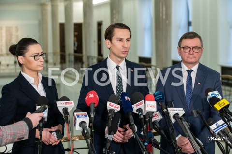  18.01.2024 WARSZAWA SEJM <br />
POSIEDZENIE SEJMU RP<br />
N/Z MALGORZATA GOLINSKA KACPER PLAZYNSKI JERZY POLACZEK<br />
FOT. MARCIN BANASZKIEWICZ/FOTONEWS  