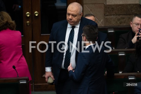  18.01.2024 WARSZAWA SEJM <br />
POSIEDZENIE SEJMU RP<br />
N/Z JACEK SASIN RADOSLAW FOGIEL<br />
FOT. MARCIN BANASZKIEWICZ/FOTONEWS  