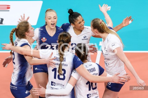  12.02.2024 RZESZOW <br />
SIATKOWKA <br />
TAURONLIGA LIGA SIATKOWKI KOBIET LSK 2023/2024 <br />
POLISH WOMEN VOLLEYBALL LEAGUE <br />
MECZ PGE RYSICE RZESZOW - BKS BOSTIK ZGO BIELSKO BIALA <br />
N/Z MAGDA KUBAS AMANDA CONEO RADOSC EMOCJE <br />
 