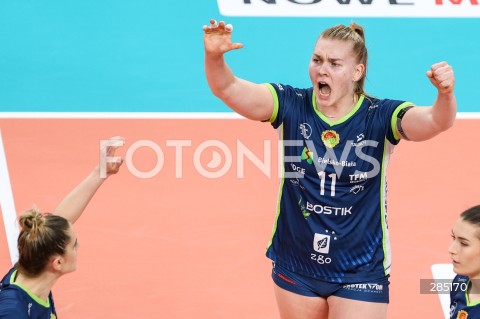  12.02.2024 RZESZOW <br />
SIATKOWKA <br />
TAURONLIGA LIGA SIATKOWKI KOBIET LSK 2023/2024 <br />
POLISH WOMEN VOLLEYBALL LEAGUE <br />
MECZ PGE RYSICE RZESZOW - BKS BOSTIK ZGO BIELSKO BIALA <br />
N/Z KERTU LAAK RADOSC EMOCJE SYLWETKA <br />
 