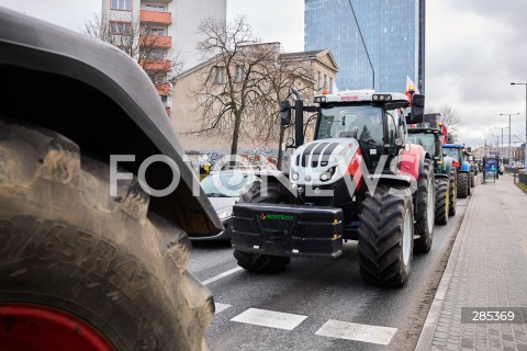  20.20.2024 GDANSK<br />
PROTEST ROLNIKOW W PRZECIWKO ZIELONEMU LADOWI<br />
N/Z PROTESTUJACY<br />
 