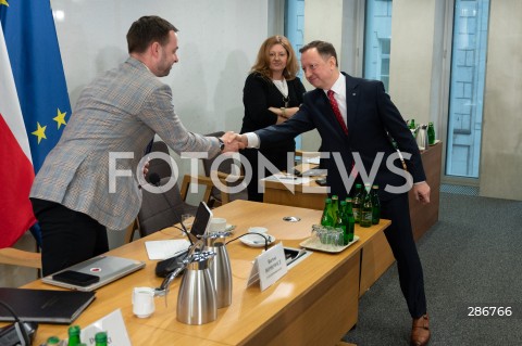  18.03.2024 WARSZAWA<br />
KOMISJA SLEDCZA DS. WYBOROW KOPERTOWYCH<br />
N/Z BARTOSZ ROMANOWICZ GRZEGORZ KURDZIEL<br />
FOT. MARCIN BANASZKIEWICZ/FOTONEWS  