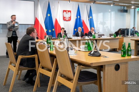  22.04.2024 WARSZAWA<br />
POSIEDZENIE KOMISJI SLEDCZEJ DS. AFERY WIZOWEJ<br />
N/Z MARIUSZ KAMINSKI<br />
FOT. MARCIN BANASZKIEWICZ/FOTONEWS  