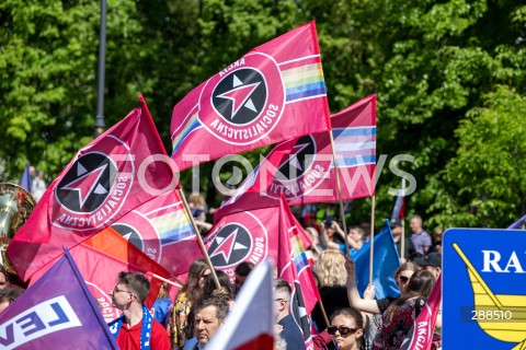  01.05.2024 WARSZAWA<br />
MARSZ LEWICY I OPZZ Z OKAZJI SWIETA PRACY<br />
NIECH SIE SWIECI 1 MAJA<br />
N/Z UCZESTNICY MARSZU<br />
FOT. MARCIN BANASZKIEWICZ/FOTONEWS  