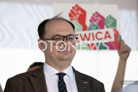  01.05.2024 WARSZAWA<br />
MARSZ LEWICY I OPZZ Z OKAZJI SWIETA PRACY<br />
NIECH SIE SWIECI 1 MAJA<br />
N/Z SEBASTIAN GAJEWSKI<br />
FOT. MARCIN BANASZKIEWICZ/FOTONEWS  