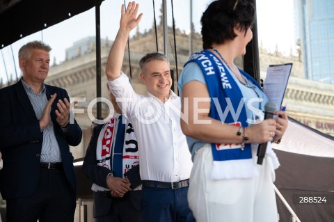  01.05.2024 WARSZAWA<br />
MARSZ LEWICY I OPZZ Z OKAZJI SWIETA PRACY<br />
NIECH SIE SWIECI 1 MAJA<br />
N/Z KRZYSZTOF GAWKOWSKI<br />
FOT. MARCIN BANASZKIEWICZ/FOTONEWS  