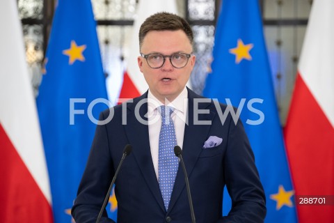  08.05.2024 WARSZAWA<br />
KONFERENCJA PRASOWA MARSZALKA SEJMU SZYMONA HOLOWNI<br />
N/Z SZYMON HOLOWNIA<br />
FOT. MARCIN BANASZKIEWICZ/FOTONEWS 