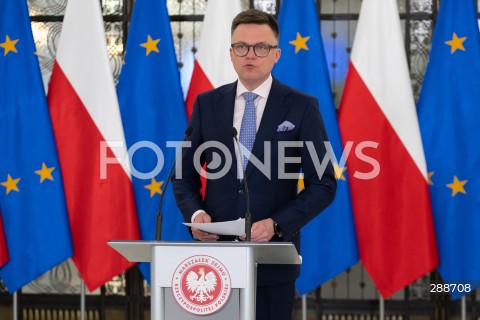  08.05.2024 WARSZAWA<br />
KONFERENCJA PRASOWA MARSZALKA SEJMU SZYMONA HOLOWNI<br />
N/Z SZYMON HOLOWNIA<br />
FOT. MARCIN BANASZKIEWICZ/FOTONEWS 