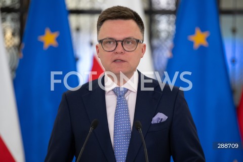  08.05.2024 WARSZAWA<br />
KONFERENCJA PRASOWA MARSZALKA SEJMU SZYMONA HOLOWNI<br />
N/Z SZYMON HOLOWNIA<br />
FOT. MARCIN BANASZKIEWICZ/FOTONEWS 