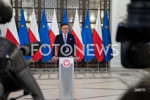  08.05.2024 WARSZAWA<br />
KONFERENCJA PRASOWA MARSZALKA SEJMU SZYMONA HOLOWNI<br />
N/Z SZYMON HOLOWNIA<br />
FOT. MARCIN BANASZKIEWICZ/FOTONEWS 