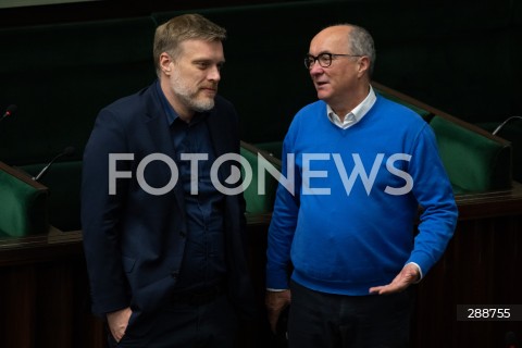  09.05.2024 WARSZAWA<br />
POSIEDZENIE SEJMU RP<br />
N/Z ADRIAN ZANDBERG WLODZIMIERZ CZARZASTY<br />
FOT. MARCIN BANASZKIEWICZ/FOTONEWS  