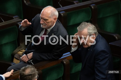  09.05.2024 WARSZAWA<br />
POSIEDZENIE SEJMU RP<br />
N/Z ANTONI MACIEREWICZ PIOTR GLINSKI<br />
FOT. MARCIN BANASZKIEWICZ/FOTONEWS  