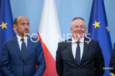  10.05.2024 WARSZAWA<br />
OGLOSZENIE PRZEZ PREMIERA ZMIAN W SKLADZIE RADY MINISTROW<br />
N/Z BORYS BUDKA BARTLOMIEJ SIENKIEWICZ<br />
FOT. ANTONI BYSZEWSKI/FOTONEWS 