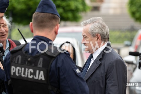  10.05.2024 WARSZAWA <br />
MIESIECZNICA SMOLENSKA <br />
OBCHODY MIESIECZNICY SMOLENSKIEJ <br />
N/Z PIOTR GLINSKI<br />
FOT. MARCIN BANASZKIEWICZ/FOTONEWS  