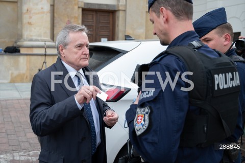  10.05.2024 WARSZAWA <br />
MIESIECZNICA SMOLENSKA <br />
OBCHODY MIESIECZNICY SMOLENSKIEJ <br />
N/Z PIOTR GLINSKI<br />
FOT. MARCIN BANASZKIEWICZ/FOTONEWS  