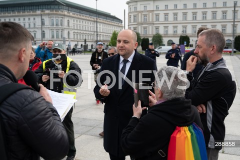  10.05.2024 WARSZAWA <br />
MIESIECZNICA SMOLENSKA <br />
OBCHODY MIESIECZNICY SMOLENSKIEJ <br />
N/Z DARIUSZ MATECKI<br />
FOT. MARCIN BANASZKIEWICZ/FOTONEWS  