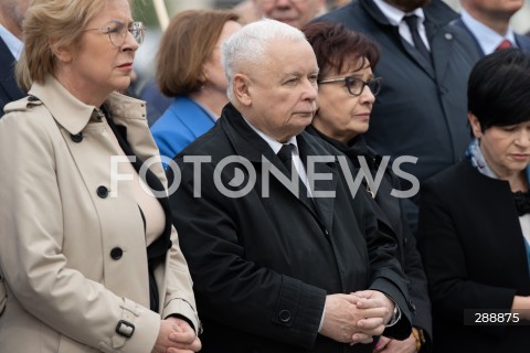  10.05.2024 WARSZAWA <br />
MIESIECZNICA SMOLENSKA <br />
OBCHODY MIESIECZNICY SMOLENSKIEJ <br />
N/Z JAROSLAW KACZYNSKI<br />
FOT. MARCIN BANASZKIEWICZ/FOTONEWS  