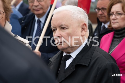  10.05.2024 WARSZAWA <br />
MIESIECZNICA SMOLENSKA <br />
OBCHODY MIESIECZNICY SMOLENSKIEJ <br />
N/Z JAROSLAW KACZYNSKI<br />
FOT. MARCIN BANASZKIEWICZ/FOTONEWS  