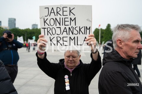  10.05.2024 WARSZAWA <br />
MIESIECZNICA SMOLENSKA <br />
OBCHODY MIESIECZNICY SMOLENSKIEJ <br />
N/Z KATARZYNA AUGUSTYNEK BABCIA KASIA<br />
FOT. MARCIN BANASZKIEWICZ/FOTONEWS  