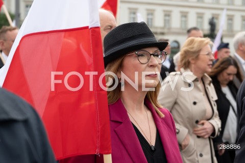  10.05.2024 WARSZAWA <br />
MIESIECZNICA SMOLENSKA <br />
OBCHODY MIESIECZNICY SMOLENSKIEJ <br />
N/Z MALGORZATA GOSIEWSKA<br />
FOT. MARCIN BANASZKIEWICZ/FOTONEWS  