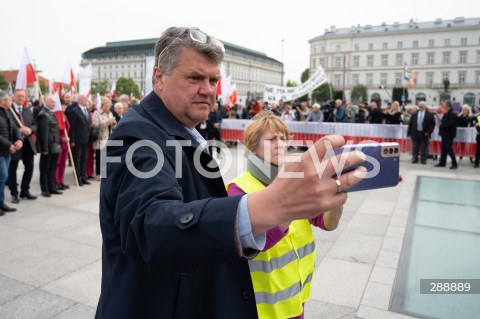  10.05.2024 WARSZAWA <br />
MIESIECZNICA SMOLENSKA <br />
OBCHODY MIESIECZNICY SMOLENSKIEJ <br />
N/Z MACIEJ WASIK<br />
FOT. MARCIN BANASZKIEWICZ/FOTONEWS  