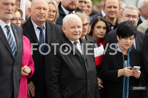  10.05.2024 WARSZAWA <br />
MIESIECZNICA SMOLENSKA <br />
OBCHODY MIESIECZNICY SMOLENSKIEJ <br />
N/Z JAROSLAW KACZYNSKI<br />
FOT. MARCIN BANASZKIEWICZ/FOTONEWS  