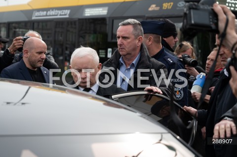  10.05.2024 WARSZAWA <br />
MIESIECZNICA SMOLENSKA <br />
OBCHODY MIESIECZNICY SMOLENSKIEJ <br />
N/Z JAROSLAW KACZYNSKI<br />
FOT. MARCIN BANASZKIEWICZ/FOTONEWS  