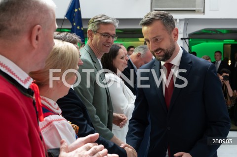  11.05.2024 WARSZAWA<br />
KONWENCJA WYBORCZA TRZECIEJ DROGI<br />
WYBORY DO PARLAMENTU EUROPEJSKIEGO<br />
N/Z WLADYSLAW KOSINIAK KAMYSZ<br />
FOT. MARCIN BANASZKIEWICZ/FOTONEWS  