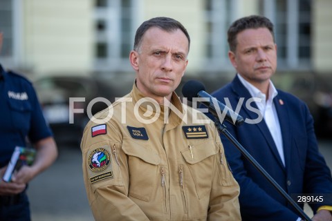  13.05.2024 WARSZAWA<br />
KONFERENCJA PREZYDENTA M.ST. WARSZAWY RAFALA TRZASKOWSKIEGO I WOJEWODY MAZOWIECKIEGO MARIUSZA FRANKOWSKIEGO WS. POZARU CENTRUM HANDLOWEGO MARYWILSKA 44<br />
N/Z RAFAL TRZASKOWSKI PIOTR GASKA<br />
FOT. ANTONI BYSZEWSKI FOTONEWS 