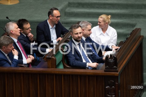  15.05.2024 WARSZAWA<br />
POSIEDZENIE SEJMU RP<br />
N/Z TOMASZ SIEMONIAK WLADYSLAW KOSINIAK KAMYSZ JAN GRABIEC ANDRZEJ DOMANSKI KRZYSZTOF GAWKOWSKI<br />
FOT. MARCIN BANASZKIEWICZ/FOTONEWS  