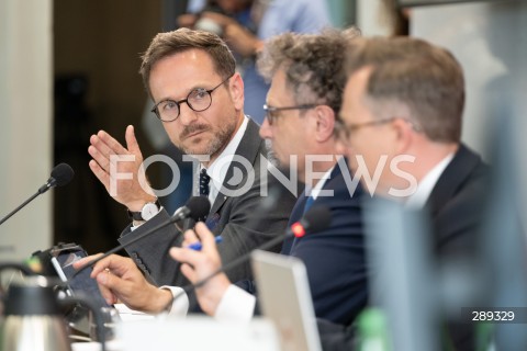  16.05.2024 WARSZAWA<br />
POSIEDZENIE SEJMOWEJ KOMISJI SLEDCZEJ DS. WYBOROW KOPERTOWYCH<br />
N/Z WALDEMAR BUDA<br />
FOT. MARCIN BANASZKIEWICZ/FOTONEWS  