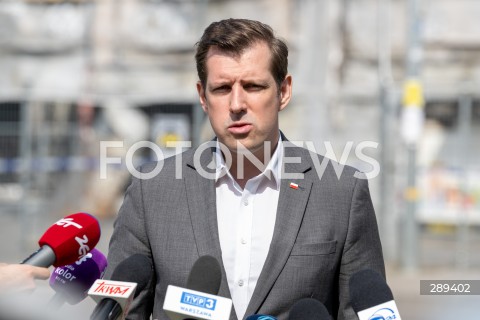  20.05.2024 WARSZAWA<br />
KONFERENCJA PRASOWA TOBIASZA BOCHENSKIEGO<br />
MARYWILSKA 44<br />
N/Z TOBIASZ BOCHENSKI<br />
FOT. MARCIN BANASZKIEWICZ/FOTONEWS  