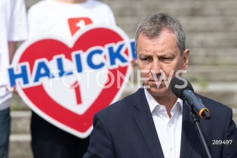  25.05.2024 WARSZAWA<br />
KONFERENCJA PRASOWA RADOSLAWA SIKORSKIEGO I ANDRZEJA HALICKIEGO<br />
N/Z ANDRZEJ HALICKI<br />
FOT. MARCIN BANASZKIEWICZ/FOTONEWS  