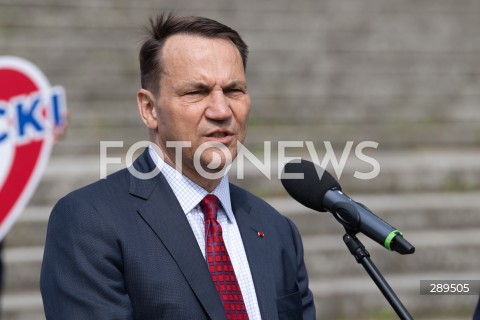  25.05.2024 WARSZAWA<br />
KONFERENCJA PRASOWA RADOSLAWA SIKORSKIEGO I ANDRZEJA HALICKIEGO<br />
N/Z RADOSLAW SIKORSKI<br />
FOT. MARCIN BANASZKIEWICZ/FOTONEWS  