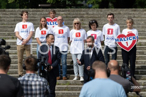  25.05.2024 WARSZAWA<br />
KONFERENCJA PRASOWA RADOSLAWA SIKORSKIEGO I ANDRZEJA HALICKIEGO<br />
N/Z RADOSLAW SIKORSKI ANDRZEJ HALICKI<br />
FOT. MARCIN BANASZKIEWICZ/FOTONEWS  