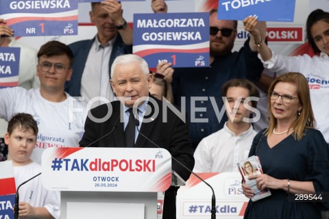  26.05.2024 OTWOCK<br />
SPOTKANIE PREZESA PIS Z MIESZKANCAMI<br />
PIKNIK WYBORCZY MALGORZATY GOSIEWSKIEJ<br />
N/Z JAROSLAW KACZYNSKI<br />
FOT. MARCIN BANASZKIEWICZ/FOTONEWS  